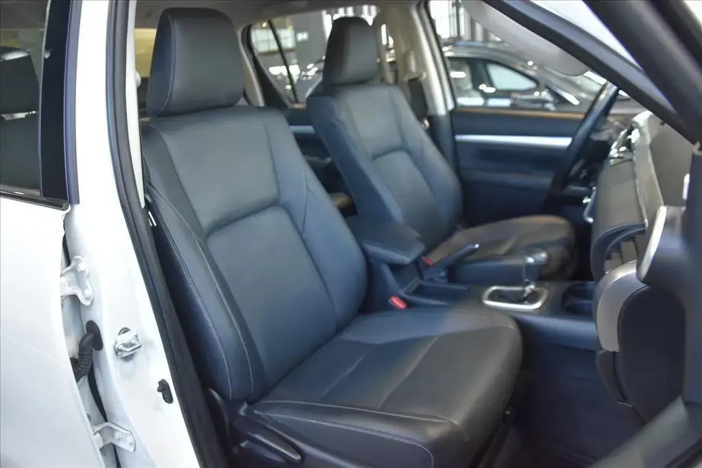 galeria HILUX
