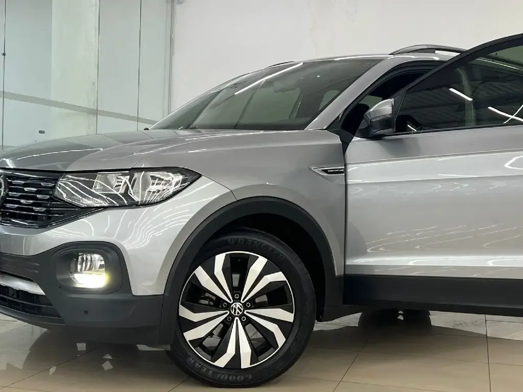 galeria T-CROSS
