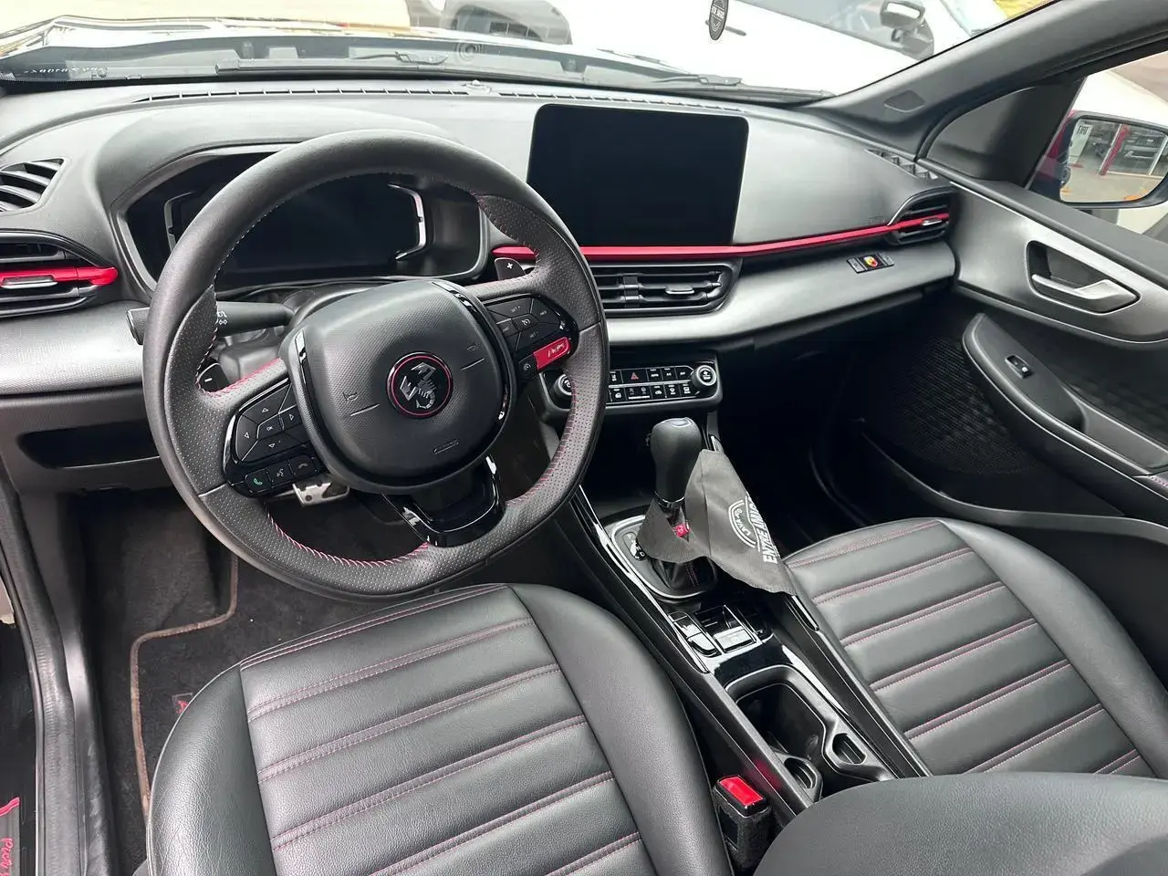 galeria PULSE ABARTH 1.3 T270