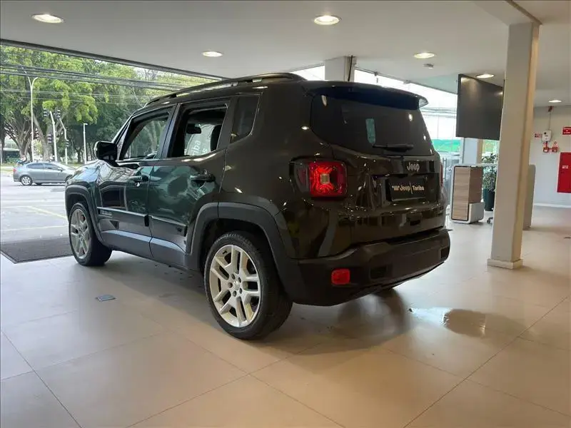 galeria RENEGADE