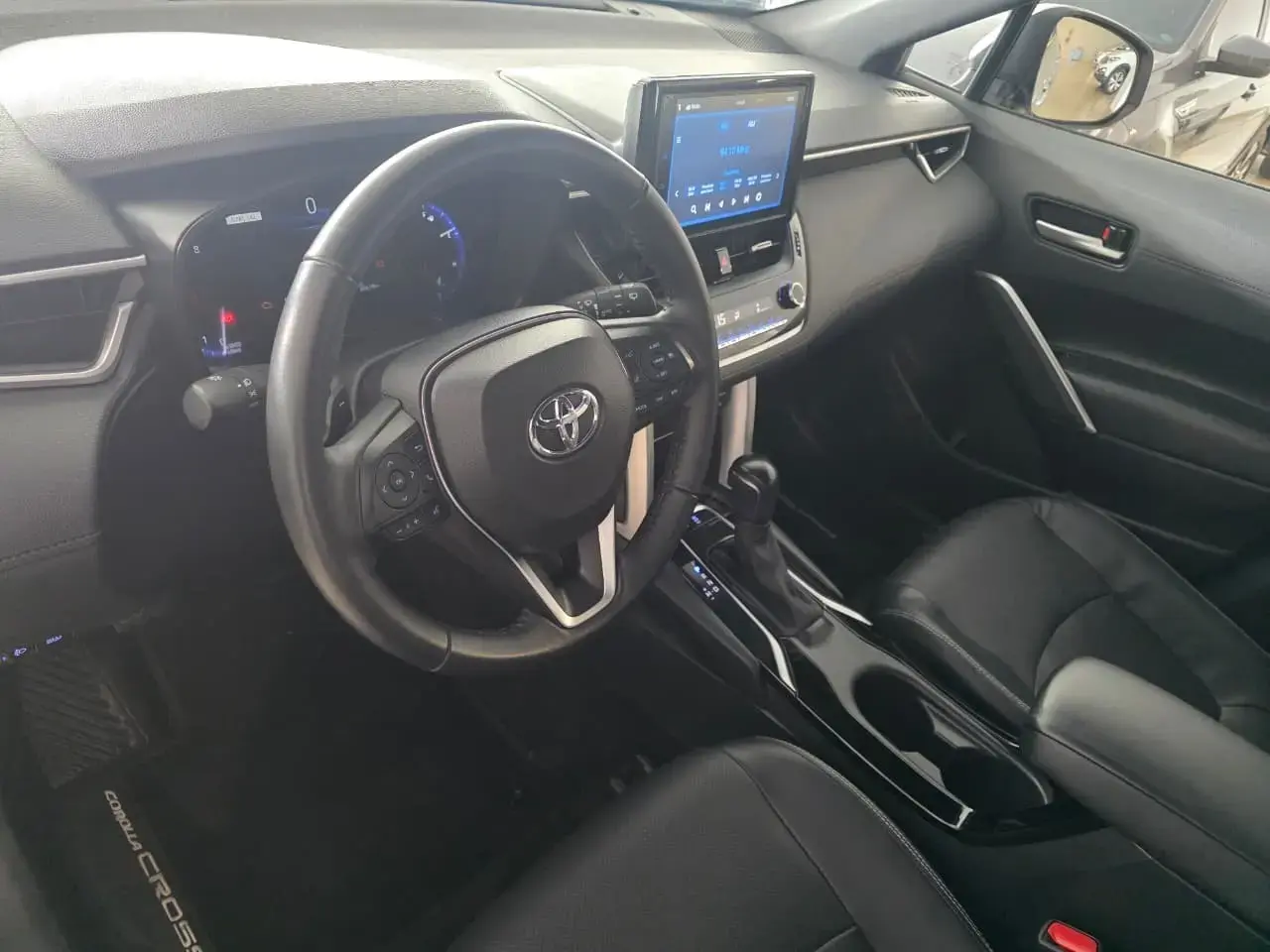 galeria COROLLA CROSS