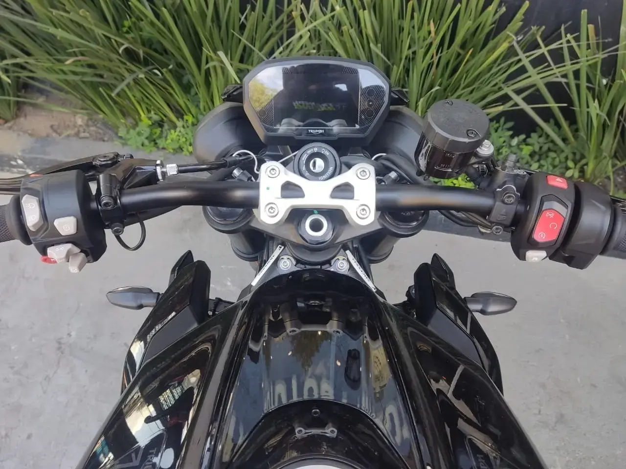 galeria Street Triple 765