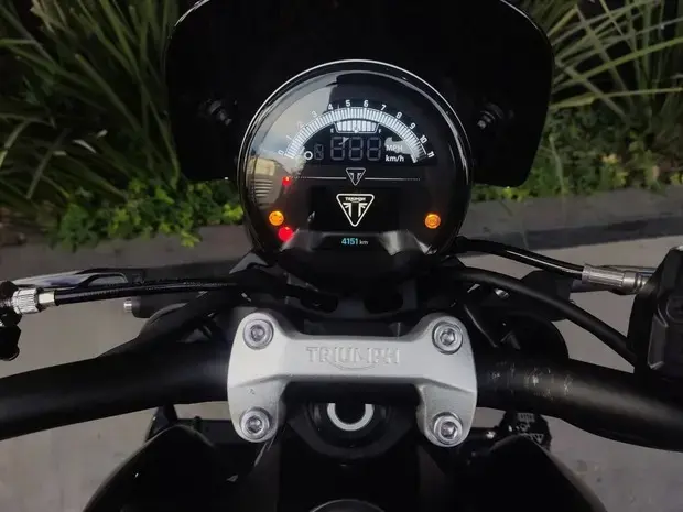 Triumph Trident 660 ABS