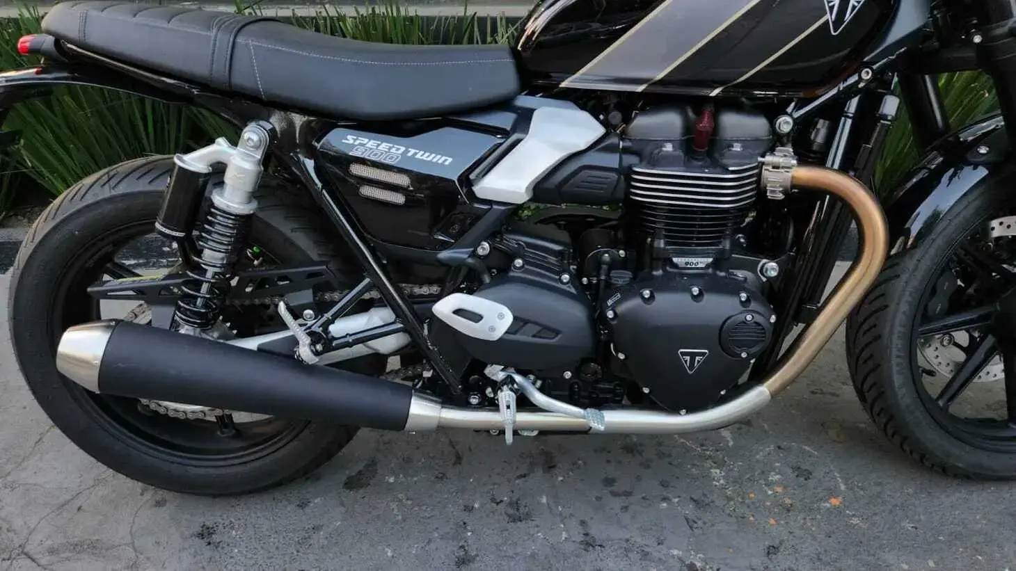 galeria Speed Twin 900