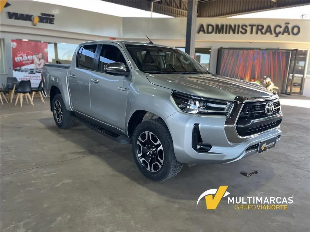 galeria HILUX