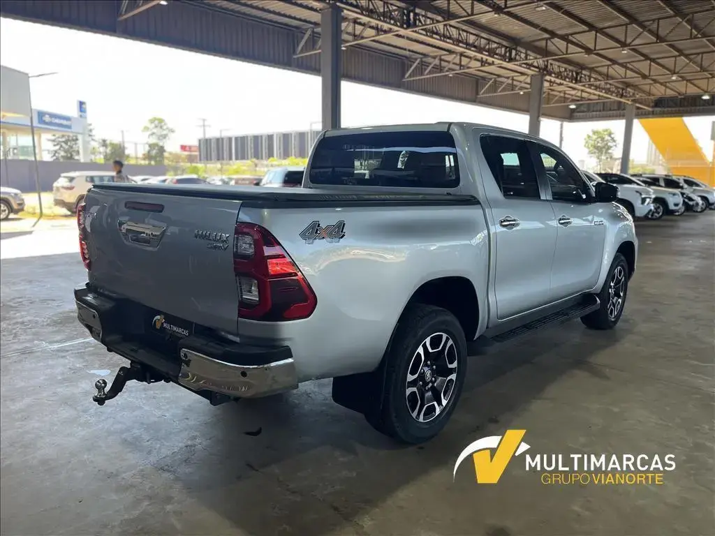 galeria HILUX