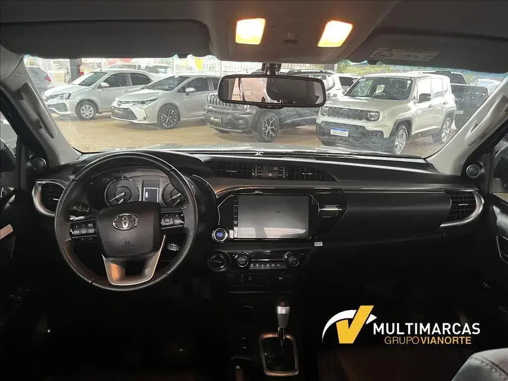 galeria HILUX