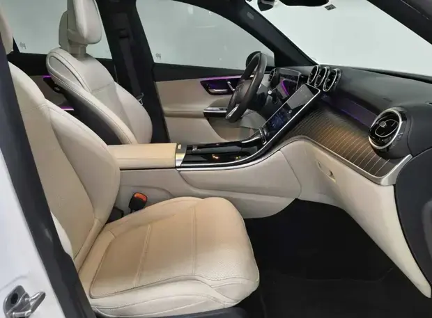 Mercedes Benz Classe GLC 300 AMG L. Cou. 4M 2.0 TB Aut. (Híb)