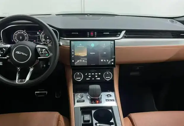 Jaguar F-Pace 2.0 R-Dynamic SE 404cv (Híbrido)