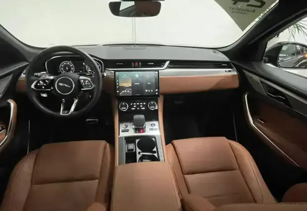 Jaguar F-Pace 2.0 R-Dynamic SE 404cv (Híbrido)