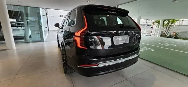 Volvo XC90 Recharge Ultra 2.0
