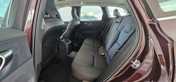 Volvo XC60 Plus PHEV