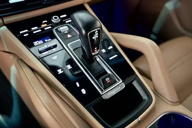 Porsche Cayenne E-Hybrid 3.0 V6