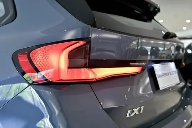 Bmw iX1 xDrive30 M Sport (Aut.) (Elétrico)