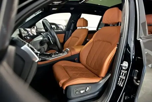 Bmw X7 M60i 4.4 Turbo (Aut.) (Híb.)