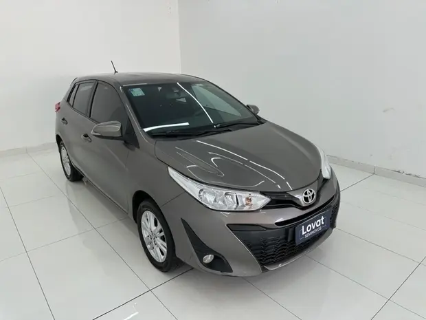 Toyota YARIS 1.3 16V FLEX XL PLUS TECH MULTIDRIVE