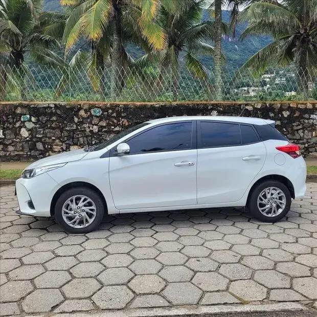 Toyota YARIS 1.5 16V FLEX XS MULTIDRIVE