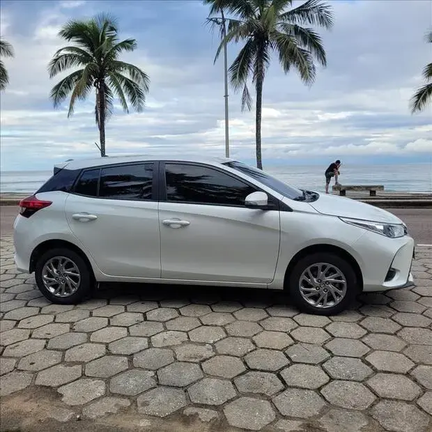 Toyota YARIS 1.5 16V FLEX XS MULTIDRIVE