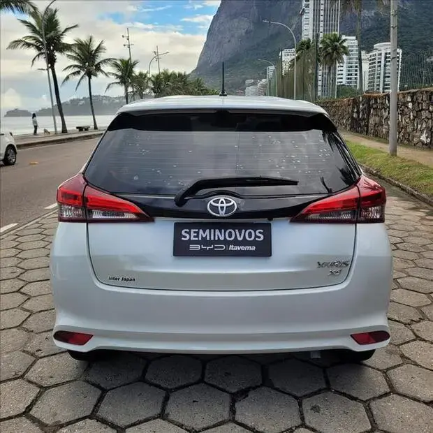 Toyota YARIS 1.5 16V FLEX XS MULTIDRIVE