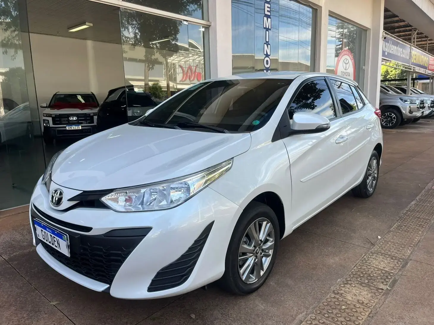 galeria YARIS