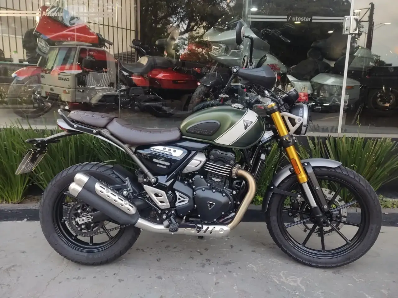 galeria Scrambler 400 X