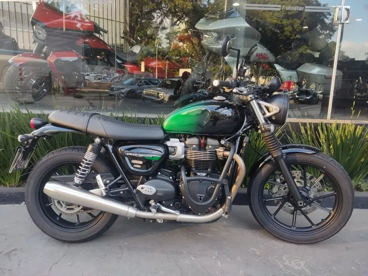 galeria Speed Twin 900