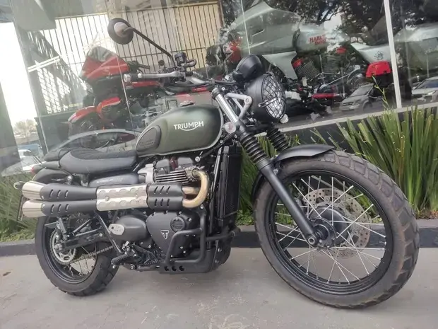 Triumph Scrambler 900 ABS