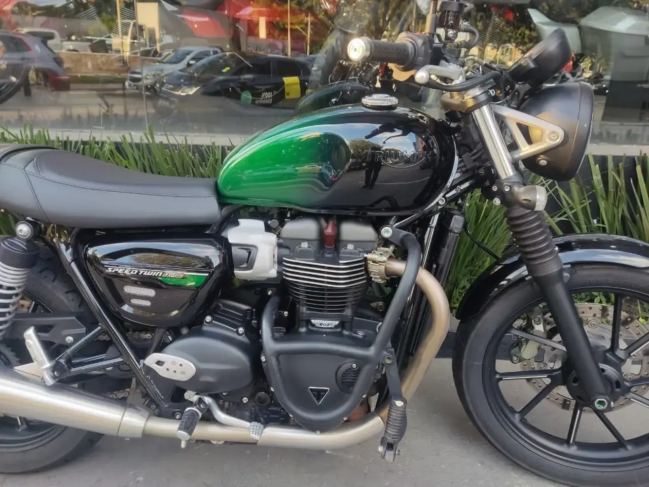 galeria Speed Twin 900