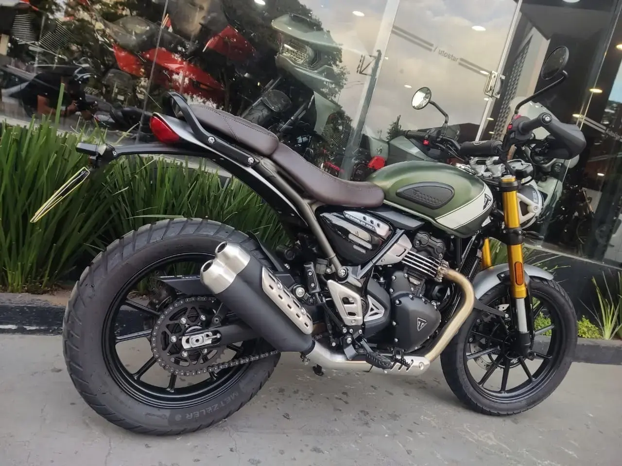 galeria Scrambler 400 X