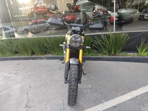 Triumph Scrambler 400 X ABS