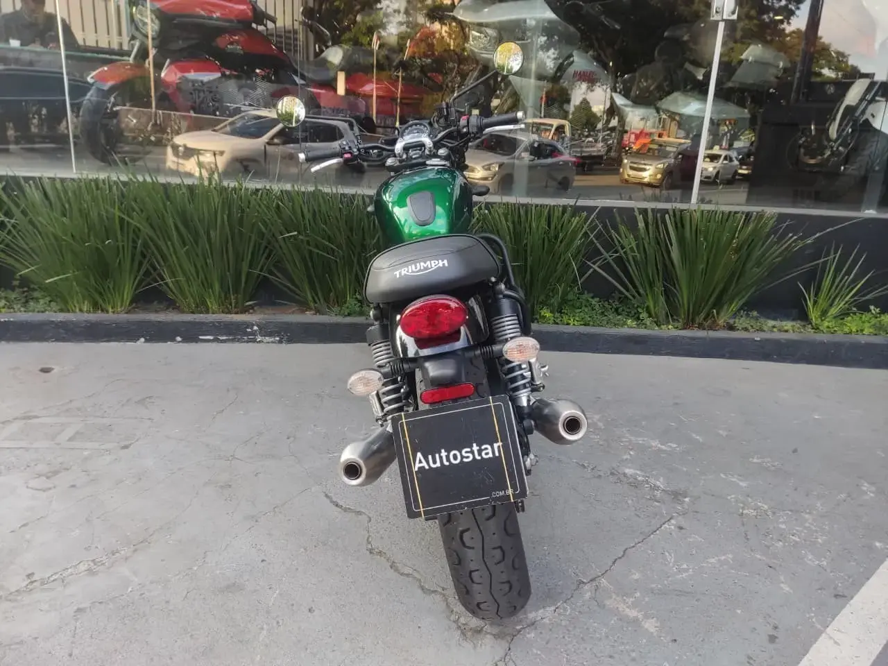 galeria Speed Twin 900