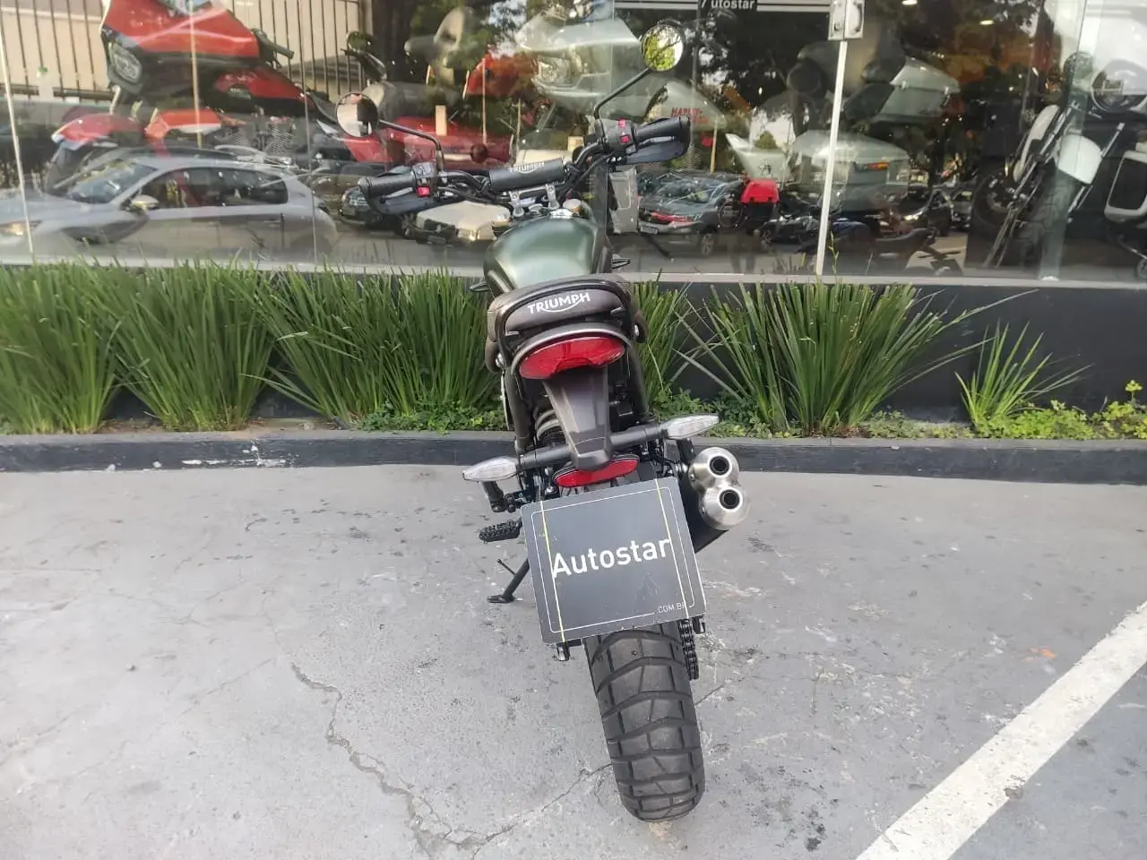 galeria Scrambler 400 X