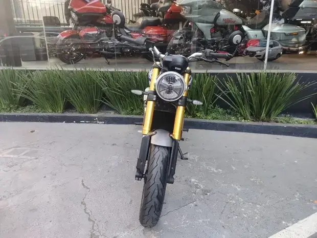 Triumph Speed 400 ABS