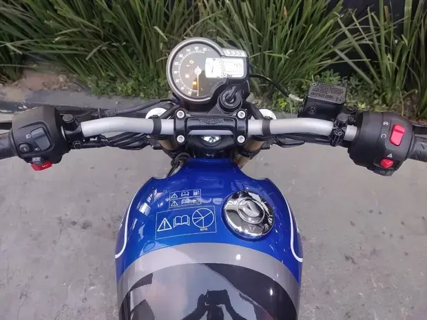 Triumph Speed 400 ABS