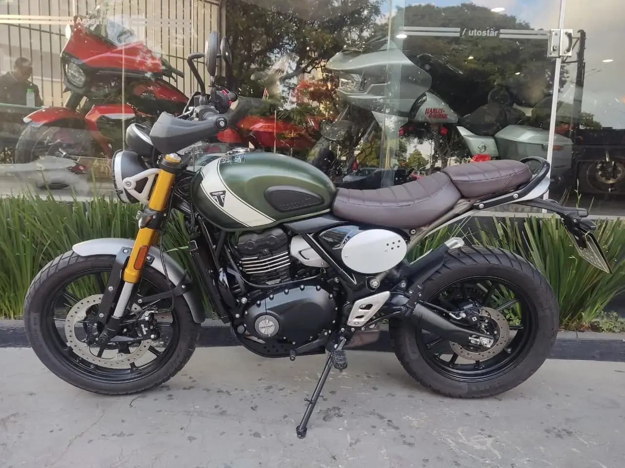 galeria Scrambler 400 X