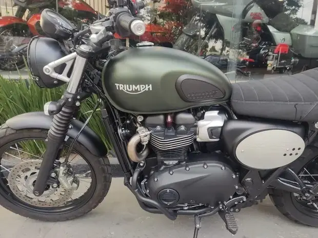 Triumph Scrambler 900 ABS