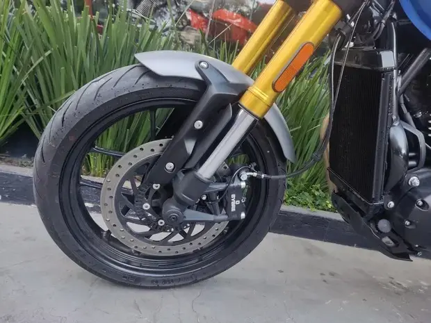 Triumph Speed 400 ABS