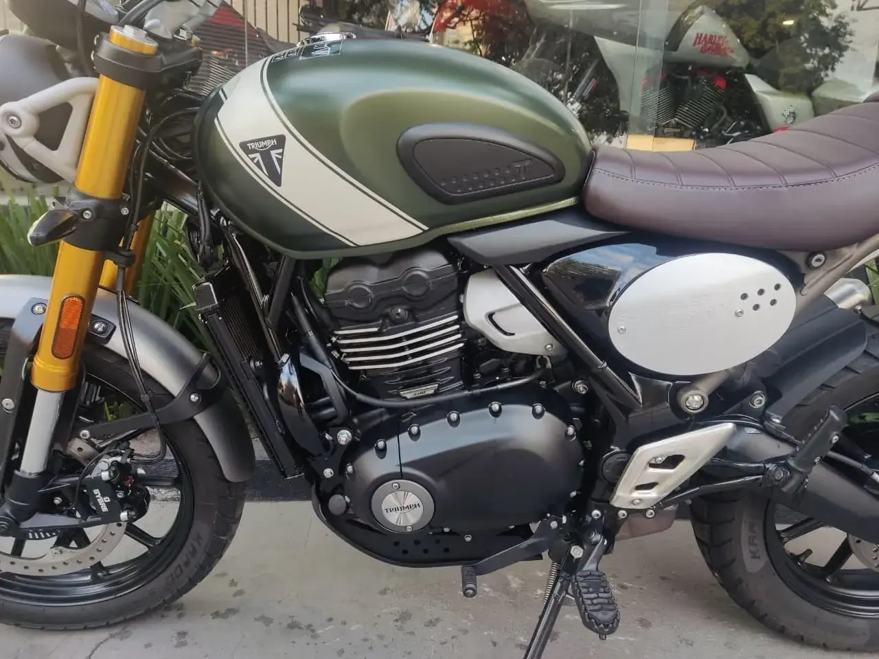 galeria Scrambler 400 X