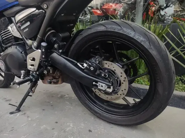 Triumph Speed 400 ABS