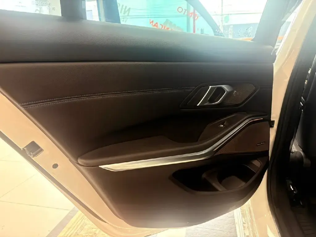 galeria 320I