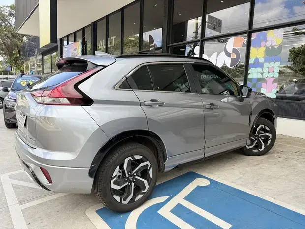Mitsubishi ECLIPSE CROSS 1.5 MIVEC TURBO GASOLINA HPE-S S-AWC CVT