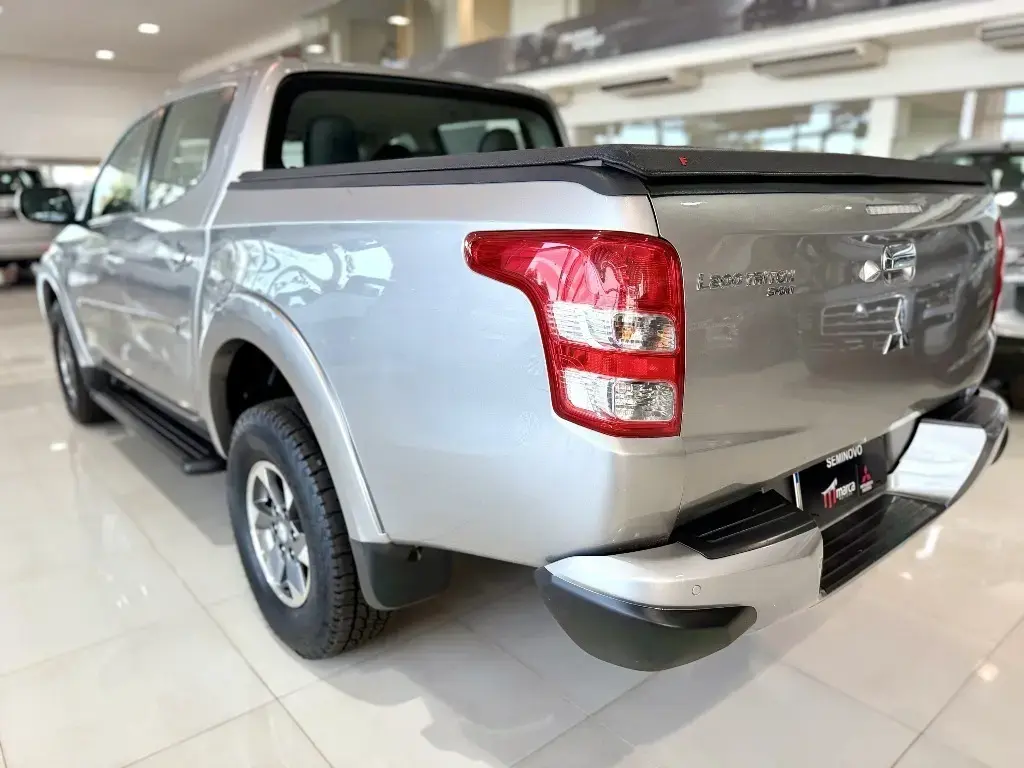 galeria L200 TRITON