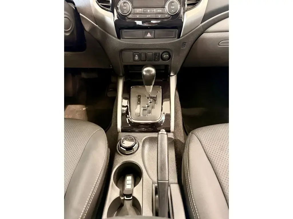 galeria L200 TRITON