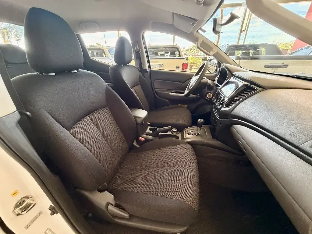 galeria L200 TRITON