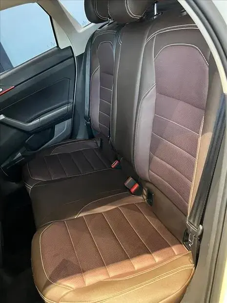 Volkswagen NIVUS 1.0 200 TSI TOTAL FLEX COMFORTLINE AUTOMÁTICO