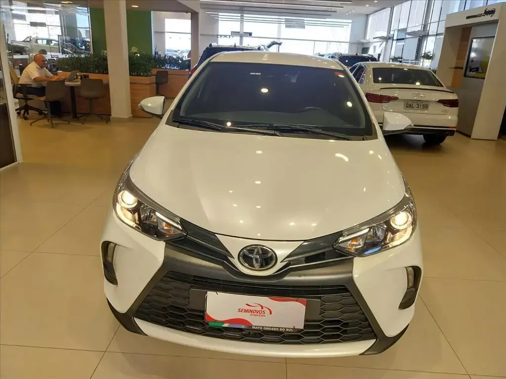 galeria YARIS