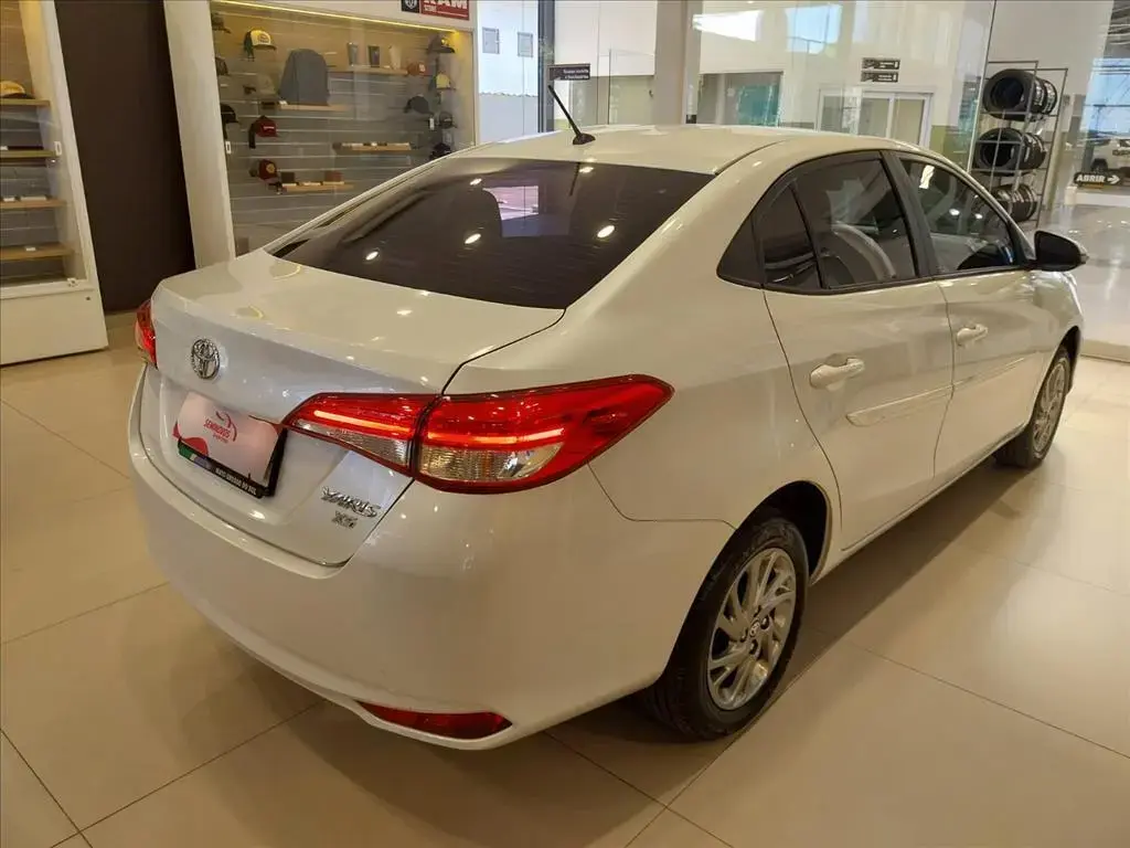 galeria YARIS