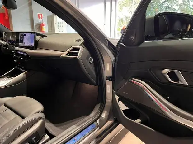 Bmw 320i M Sport 2.0 Turbo (Aut.)