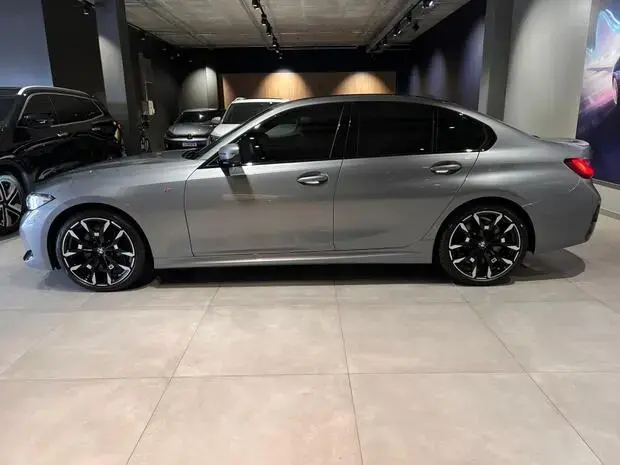 Bmw 320i M Sport 2.0 Turbo (Aut.)