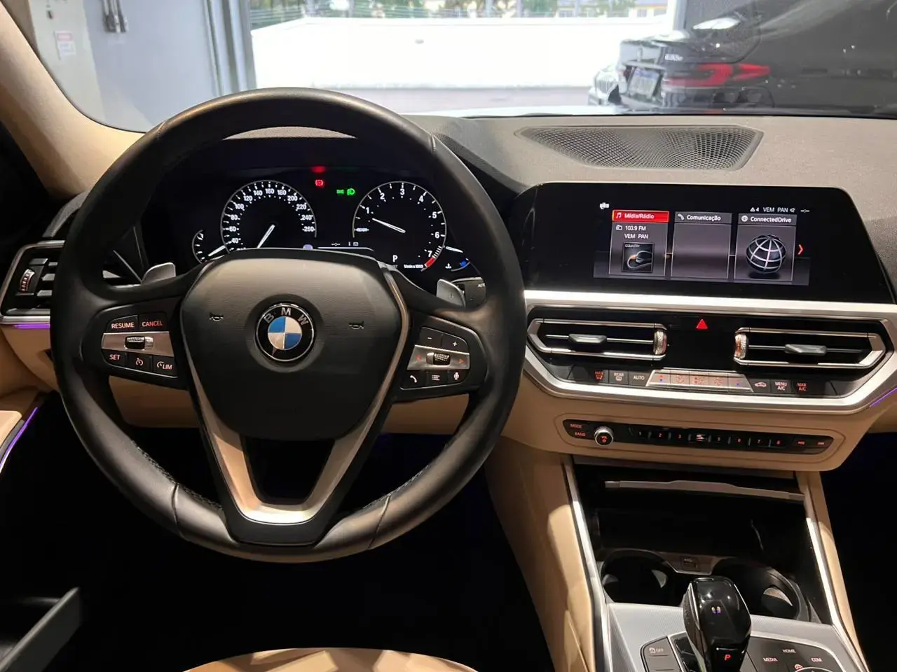 galeria 320i